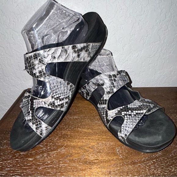 SAS Seaside Mamba Snakeskin Print Slip On Slide Sandal Shoes - Picture 9 of 9